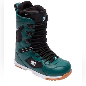NEW DC Mutiny Snowboard Boots, Deep-Forest-Green/Black Mens Size 7 / Womens 8